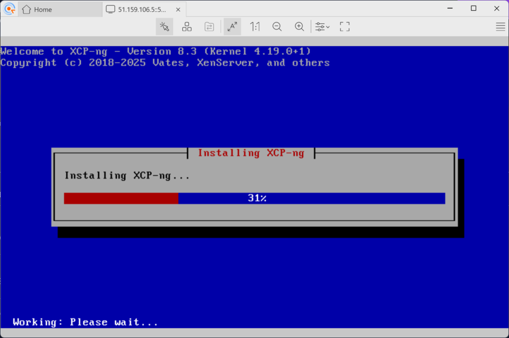XCP-ng installer at 31% inside QEMU via VNC